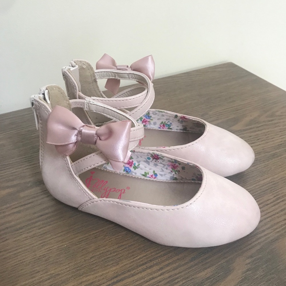 Light Pink Dress Shoes Bow Detail Size 8